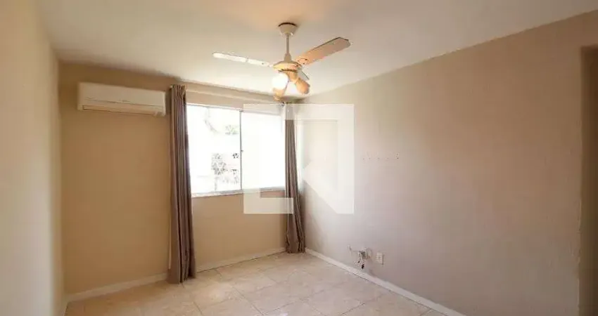 Apartamento para Aluguel - Anil, 3 Quartos,  56 m² - Rio de Janeiro