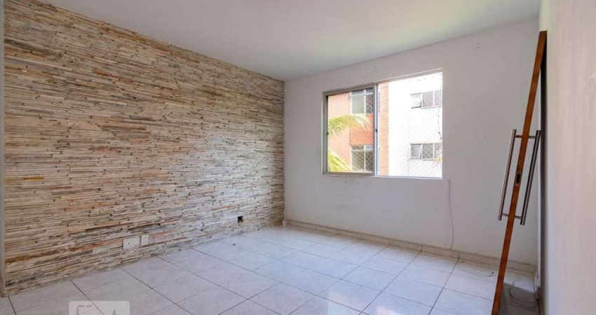 Apartamento para Aluguel - Taquara, 2 Quartos,  65 m² - Rio de Janeiro