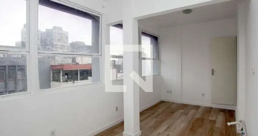 Kitnet / Stúdio para Aluguel - Centro Histórico, 1 Quarto,  22 m² - Porto Alegre