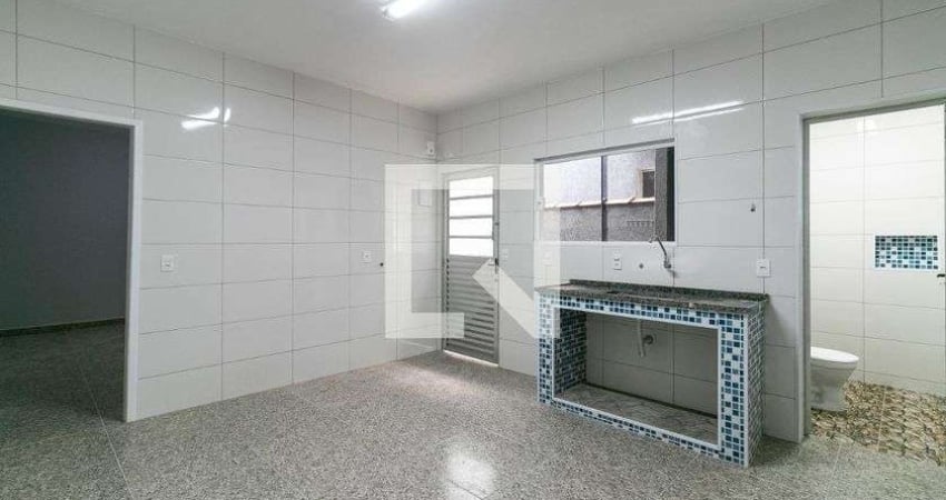 Casa para Aluguel - Vila Carrão, 1 Quarto,  60 m² - São Paulo