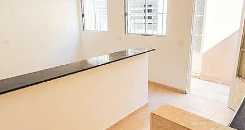 Casa para Aluguel - Jardim Santa Emília, 1 Quarto,  52 m² - São Paulo