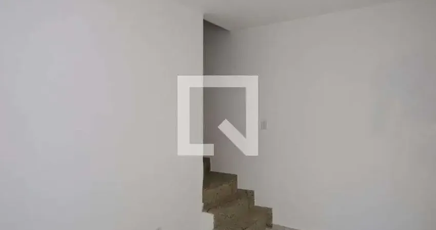 Casa para Aluguel - Itaquera, 2 Quartos,  60 m² - São Paulo