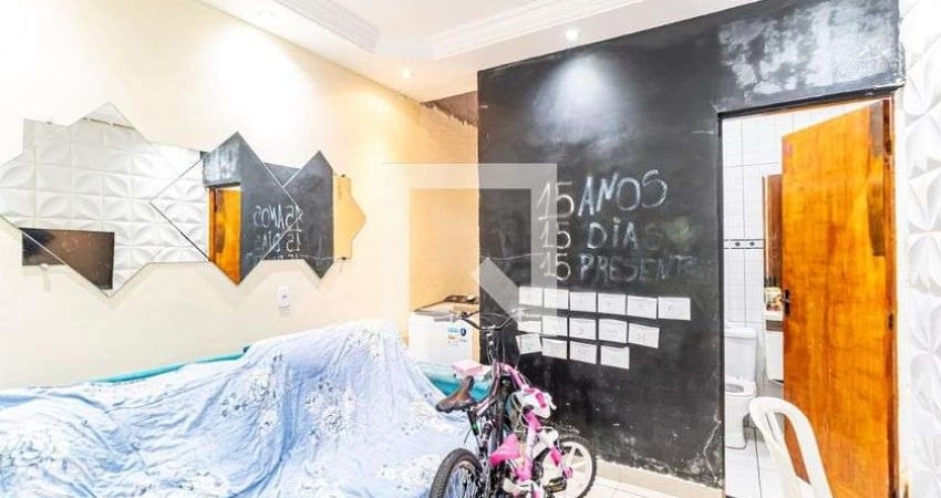 Casa para Aluguel - Jardim D&apos;Abril, 2 Quartos,  72 m² - São Paulo