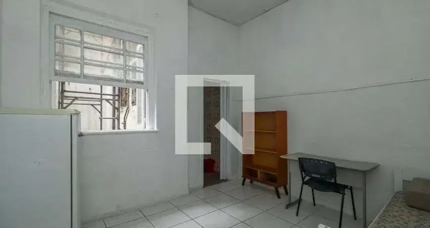 Kitnet / Stúdio para alugar na Rua Álvaro Chaves, Floresta, Porto Alegre