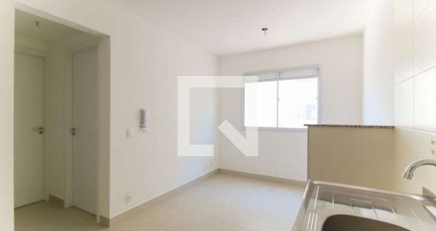 Apartamento para Aluguel - Vila Nova Curuca, 2 Quartos,  33 m² - São Paulo
