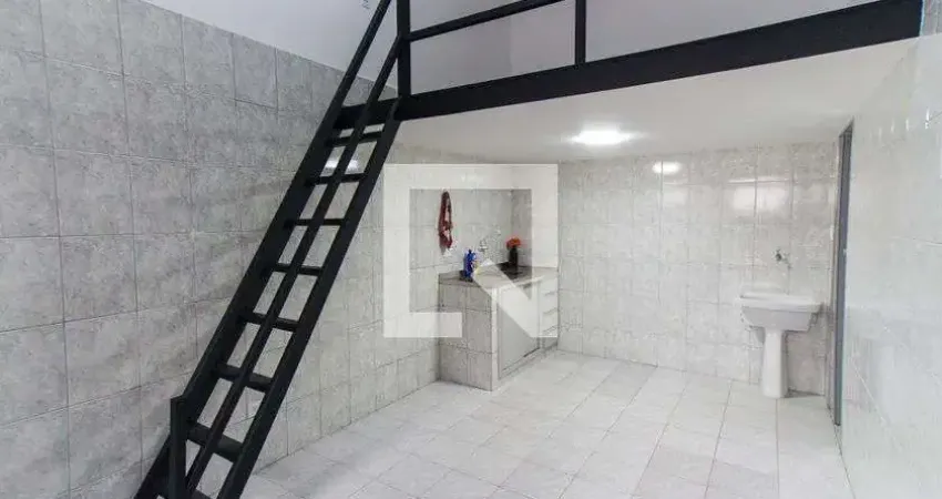 Kitnet / Stúdio para Aluguel - Vila Sabrina , 1 Quarto,  27 m² - São Paulo