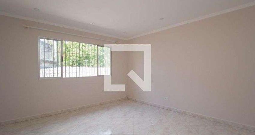 Casa para Aluguel - Jaraguá, 2 Quartos,  110 m² - São Paulo