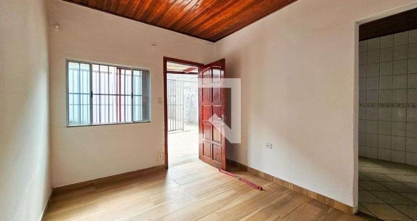 Casa para Aluguel - Cidade Ademar, 1 Quarto,  47 m² - São Paulo