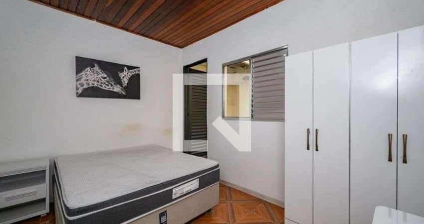 Casa para Aluguel - Jabaquara, 1 Quarto,  35 m² - São Paulo