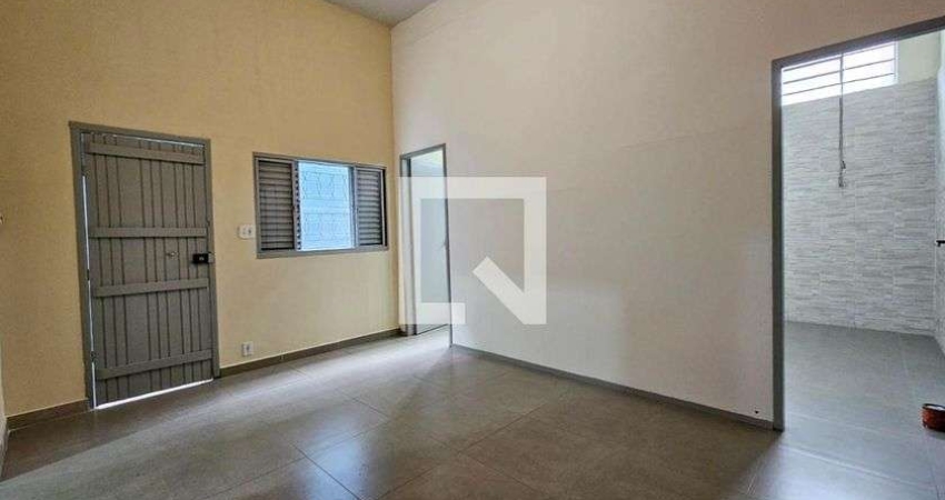 Casa para Aluguel - Vila Carrão, 1 Quarto,  60 m² - São Paulo