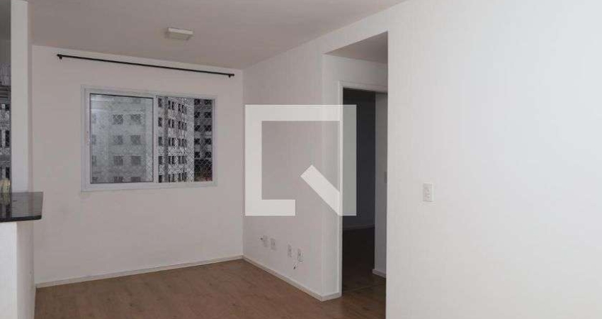 Apartamento para Aluguel - Vila Carmosina, 2 Quartos,  48 m² - São Paulo