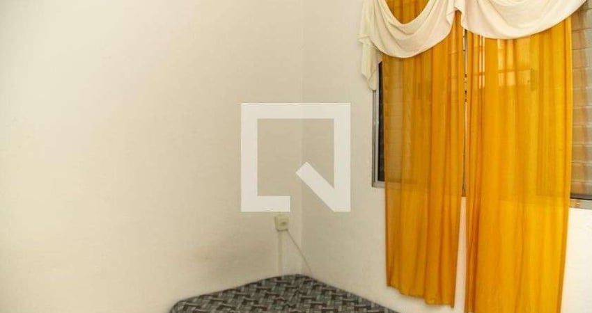 Casa para Aluguel - Campo Belo, 1 Quarto,  25 m² - São Paulo