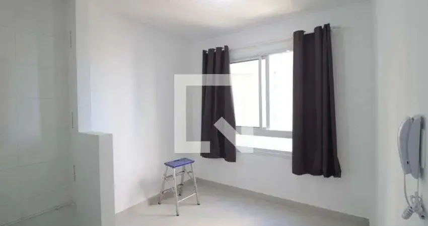 Apartamento para Aluguel - Socorro, 2 Quartos,  32 m² - São Paulo