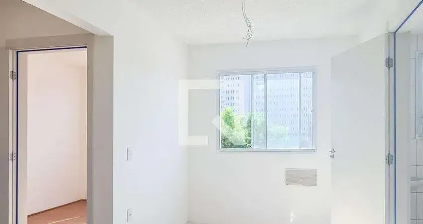 Apartamento para Aluguel - Jardim Santo Antonio, 2 Quartos,  3 m² - São Paulo