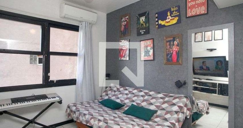Kitnet / Stúdio para Aluguel - Centro Histórico, 1 Quarto,  24 m² - Porto Alegre