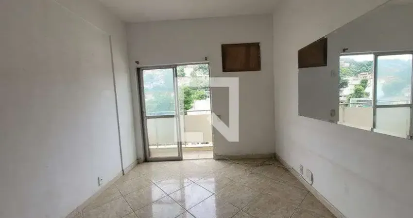 Cobertura para Aluguel - Campinho, 2 Quartos,  1031 m² - Rio de Janeiro