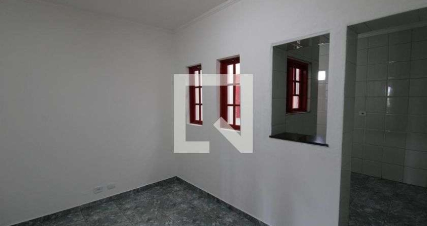Casa para Aluguel - Vila Maria , 1 Quarto,  38 m² - São Paulo
