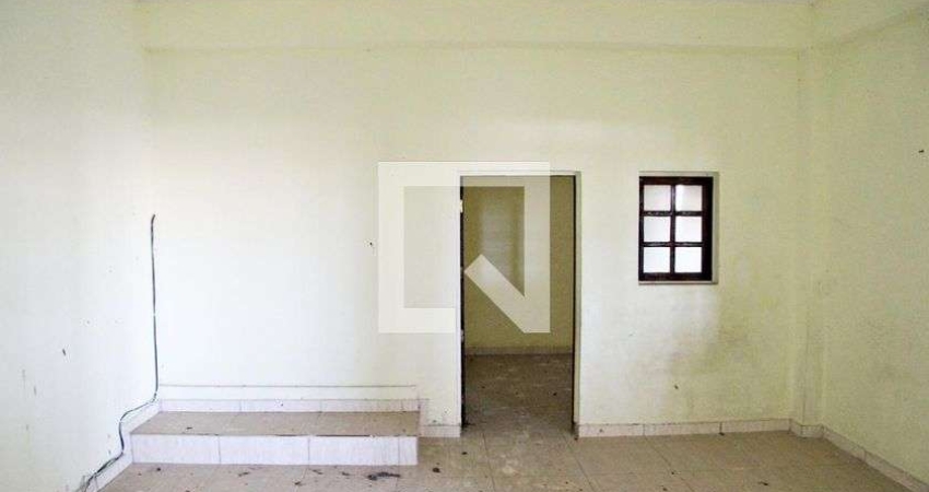 Casa para Aluguel - Vila Nova Bonsucesso, 2 Quartos,  112 m² - Guarulhos