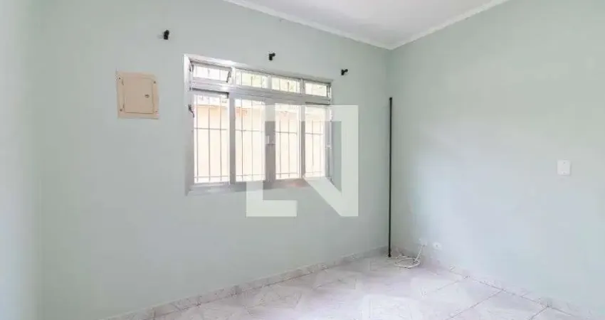 Casa para Aluguel - Vila Santista, 1 Quarto,  60 m² - São Paulo