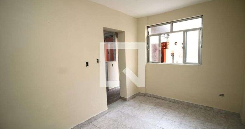 Casa para Aluguel - Irajá, 1 Quarto,  70 m² - Rio de Janeiro