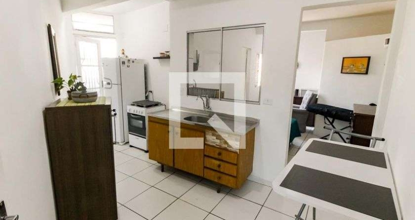 Casa para Aluguel - Panamby, 1 Quarto,  40 m² - São Paulo