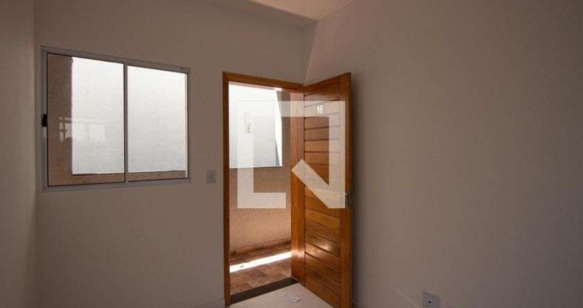 Apartamento para Aluguel - Itaquera, 2 Quartos,  34 m² - São Paulo