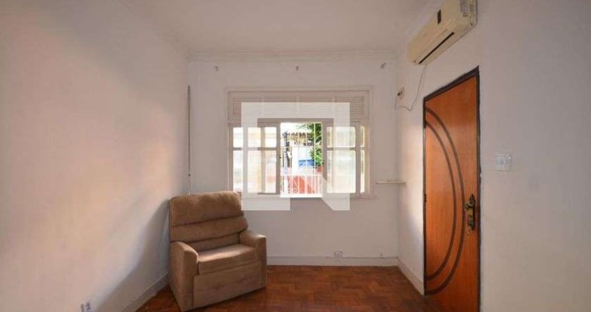 Casa para Aluguel - Bento Ribeiro, 2 Quartos,  100 m² - Rio de Janeiro