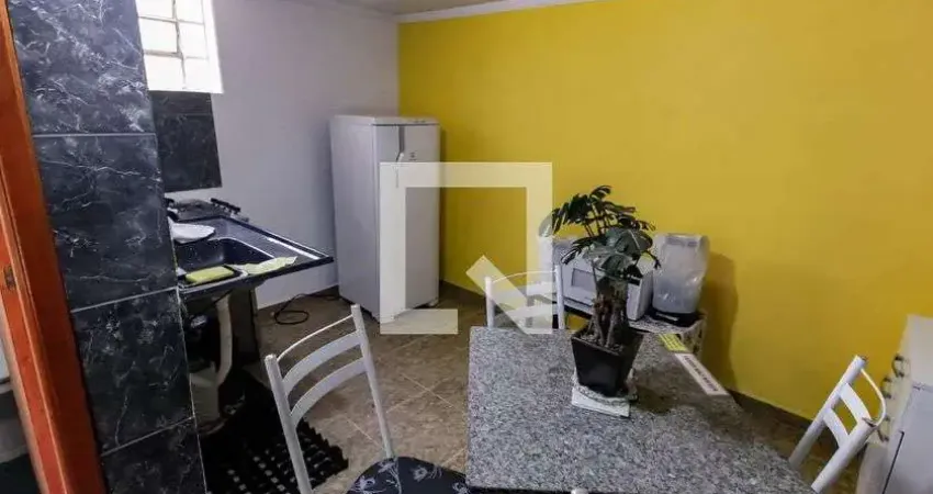 Casa para Aluguel - Vila Sônia, 1 Quarto,  35 m² - São Paulo