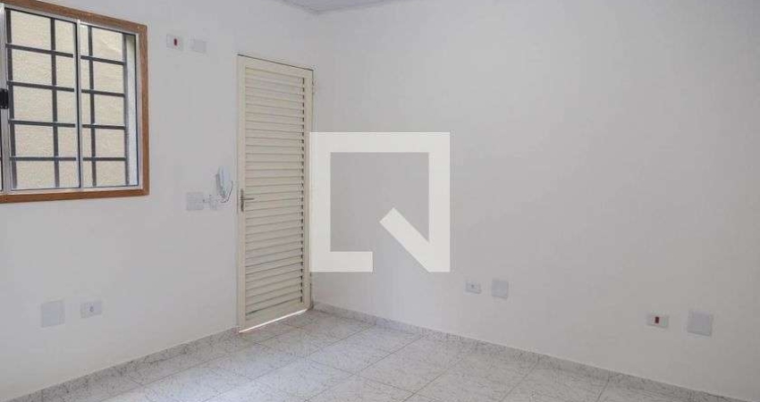 Kitnet / Stúdio para Aluguel - Vila Augusta, 1 Quarto,  15 m² - Guarulhos
