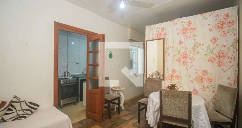 Apartamento para Aluguel - Vila Ipiranga, 1 Quarto,  32 m² - Porto Alegre