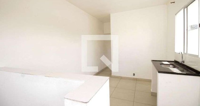 Kitnet / Stúdio para Aluguel - Guarapirangan, 1 Quarto,  30 m² - São Paulo