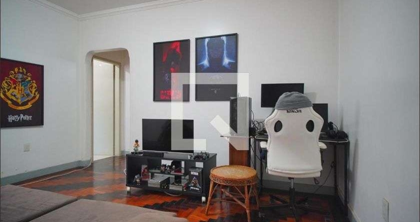 Apartamento para Aluguel - Petrópolis, 2 Quartos,  72 m² - Porto Alegre