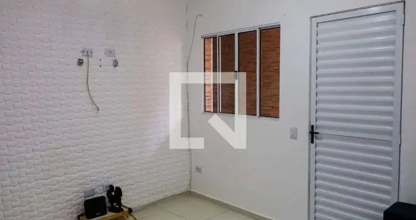 Casa para Aluguel - Helena Maria, 2 Quartos,  110 m² - Osasco