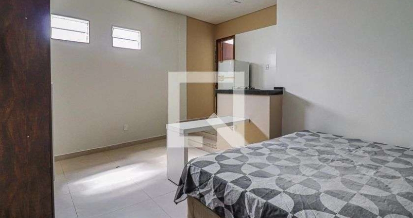Kitnet / Stúdio para Aluguel - Cachoeirinha, 1 Quarto,  22 m² - Belo Horizonte