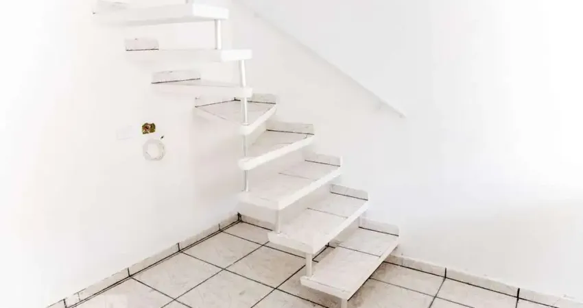 Casa para Aluguel - Vila Jacuí, 2 Quartos,  65 m² - São Paulo