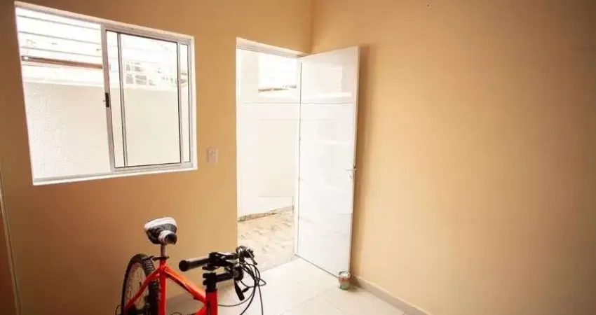 Casa para Aluguel - Sítio do Mandaqui, 2 Quartos,  40 m² - São Paulo