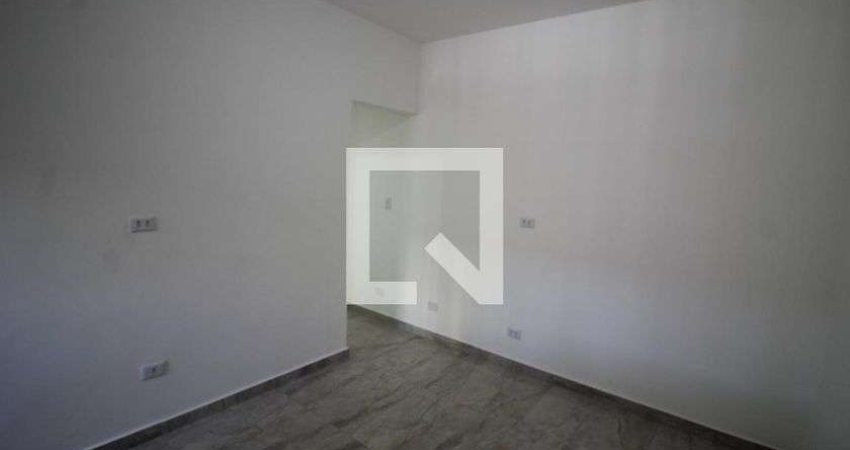 Casa para Aluguel - Mooca, 2 Quartos,  55 m² - São Paulo