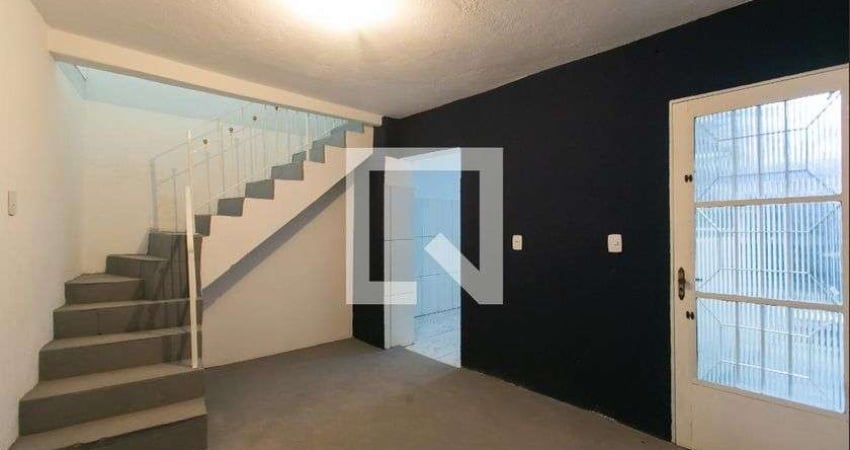 Casa para Aluguel - Itaquera, 2 Quartos,  90 m² - São Paulo