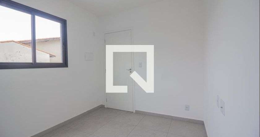 Apartamento para Aluguel - Parque Residencial Oratório, 2 Quartos,  38 m² - São Paulo