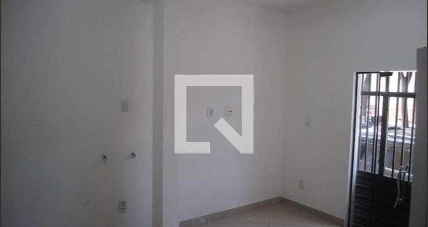 Kitnet / Stúdio para Aluguel - Stella Maris, 1 Quarto,  20 m² - Salvador