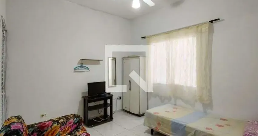 Casa para alugar na Rua Doutor João Sampaio, Guilhermina, Praia Grande