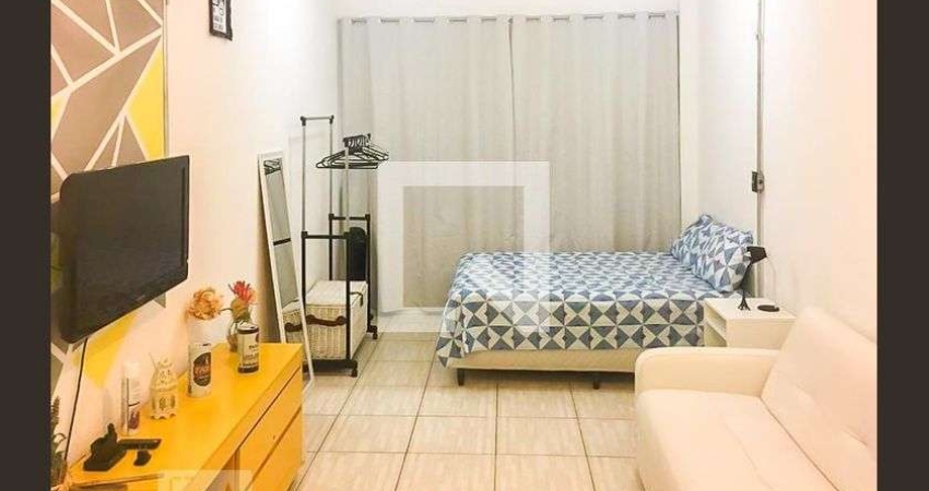 Kitnet / Stúdio para Aluguel - Liberdade, 1 Quarto,  43 m² - São Paulo