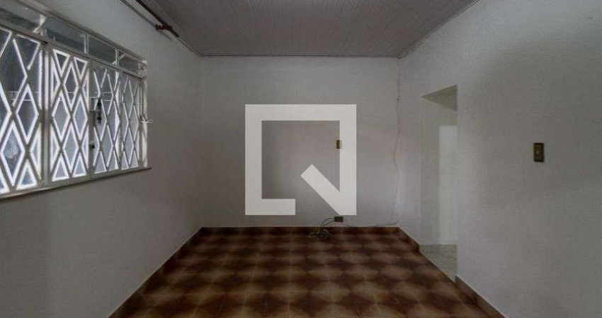 Casa para Aluguel - Vila Ema, 2 Quartos,  70 m² - São Paulo