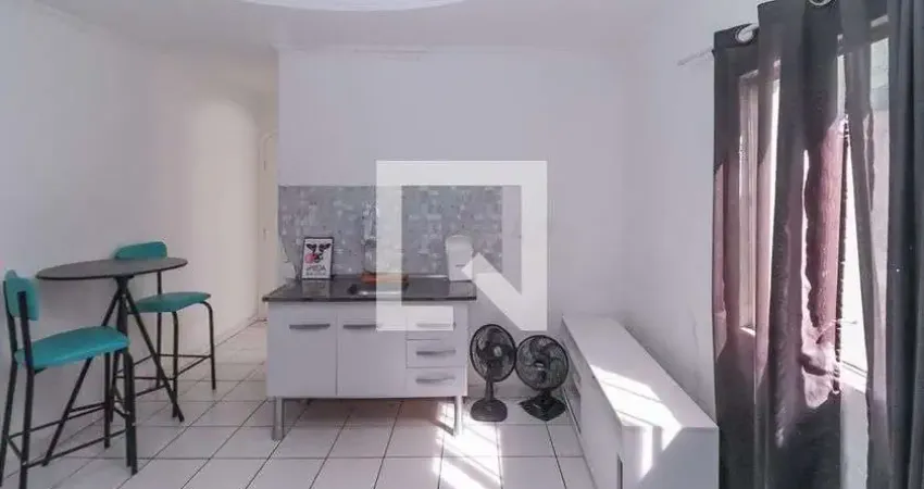 Kitnet / Stúdio para Aluguel - Jardim Avelino , 1 Quarto,  10 m² - São Paulo