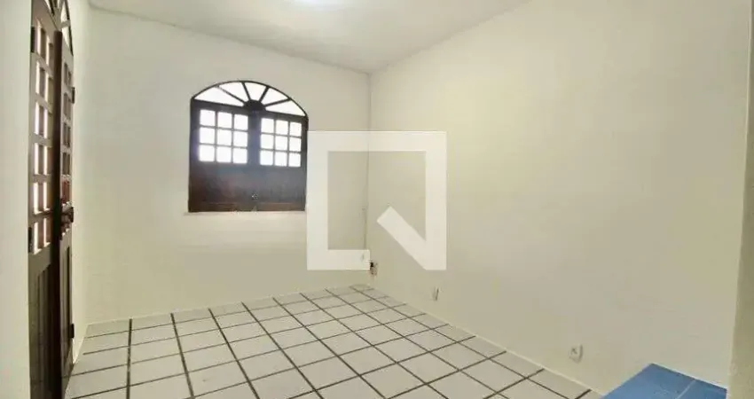 Casa para Aluguel - Boca do Rio, 3 Quartos,  160 m² - Salvador