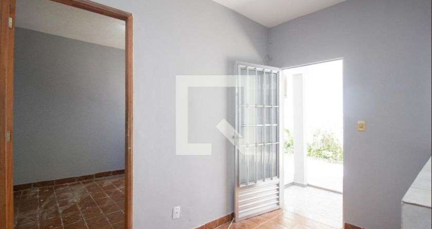 Casa para Aluguel - Freguesia do Ó, 2 Quartos,  50 m² - São Paulo