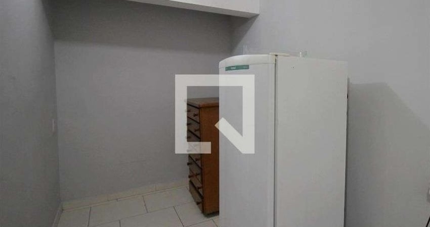 Kitnet / Stúdio para Aluguel - Santa Efigênia, 1 Quarto,  20 m² - Belo Horizonte