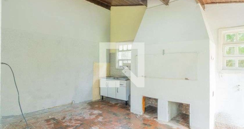 Casa para Aluguel - Vila Nova, 2 Quartos,  80 m² - Porto Alegre