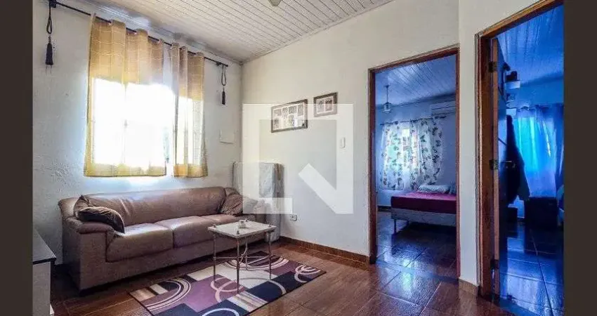 Casa para Aluguel - Jardim Marisa, 2 Quartos,  75 m² - São Paulo