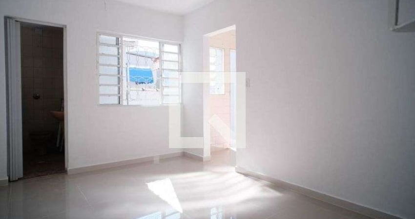 Casa para Aluguel - Ponte Rasa, 1 Quarto,  80 m² - São Paulo